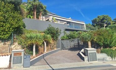 Comprare casa in Svizzera con il 2° pilastro: prelievo anticipato o costituzione in pegno? La guida in 6 punti (senza svuotare la pensione)