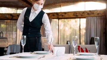 E' ufficiale: la Svizzera dice basta a mascherina e certificato per negozi, ristoranti, musei e manifestazioni