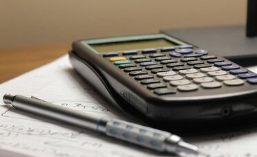 Premi cassa malati 2027: +3.7% in arrivo, ma chi ha la franchigia minima può già cambiare entro il 30 giugno