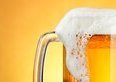 Un mondo più pulito grazie alla birra: l'idea geniale dei ricercatori svizzeri