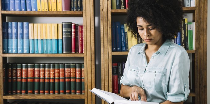 I libri, questi sconosciuti: vendite in calo, soltanto ai bambini piace ancora leggere