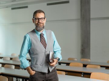 Stress e ansia, ecco contro cosa combattono i giovani oggigiorno. Il commento dello psicologo Lorenzo Pezzoli della Supsi