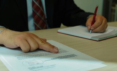 Salari reali in Svizzera: chi ha ragione fra sindacati e datori di lavoro (e cosa dice davvero la tua busta paga)