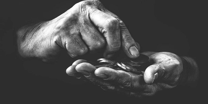 ITALIA Tasso di povertà in aumento. Ma anche in Svizzera non è tutto rose e fiori