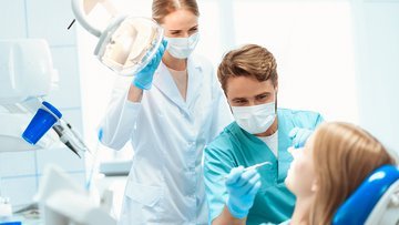 Come detrarre le spese sanitarie? Tutto quello che c'è da sapere su dichiarazione d'imposta e cassa malati