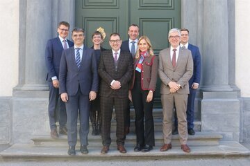 I rapporti transfrontalieri al centro dell'incontro con l'ambasciatrice svizzera in Italia in visita nei Grigioni
