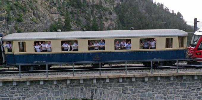 La Conferenza dei governi cantonali ospite dei Grigioni. Una seduta extra muros dedicata anche ai giovani