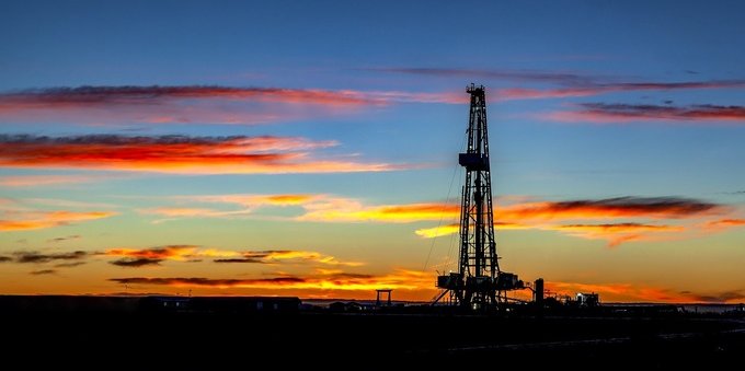 Apertura borse: SMI apre negativo ma poi recupera. Petrolio torna a salire