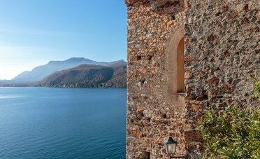 Il Monte San Giorgio, la montagna che 240 milioni di anni fa era un mare tropicale: quanto costa visitare il patrimonio UNESCO del Mendrisiotto (dai 12 CHF del museo ai 14 della funivia)