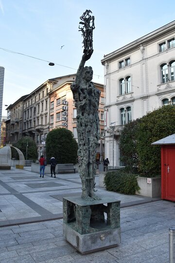Tassa sulla salute dei frontalieri, il conto si avvicina: dal 3% al 6% dello stipendio netto (tra 30 e 200 euro al mese), ecco chi paga e da quando