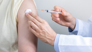 Vaiolo delle scimmie la Svizzera acquista il vaccino. In arrivo 40mila dosi ecco a chi spettano