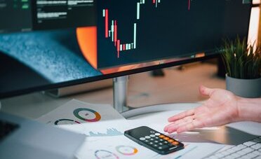 ETF cripto, gli ETF su Ethereum battono quelli su Bitcoin per la terza volta nel 2026 (e perché conta per chi investe in Svizzera)
