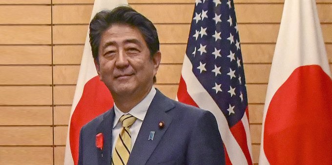 Giappone sotto shock: ucciso in un attentato l'ex premier Shinzo Abe 