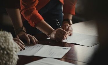 Economia domestica e RC privata in Svizzera: la guida in 7 punti per capire cosa coprono, quanto costano e come pagarle di meno
