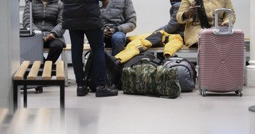 La riduzione delle risorse per l'integrazione preoccupa i Comuni e i Cantoni svizzeri