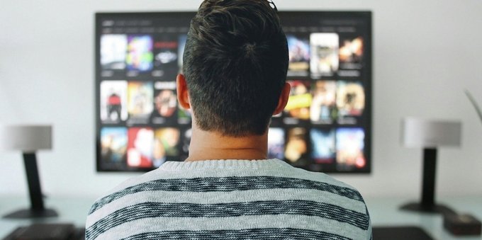 Niente referendum per il canone radio-tv. Ma l'importo deve diminuire