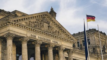 Germania, la recessione è dietro l'angolo. Nel 2023 inflazione all'8,8%