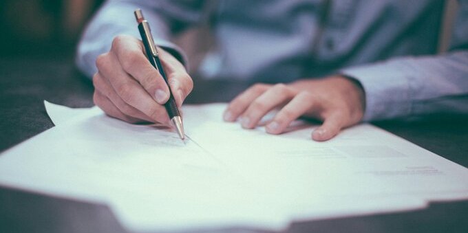 Estratto del registro delle esecuzioni in Ticino: la guida in 6 punti per ottenerlo (e per cancellare un'iscrizione sbagliata)