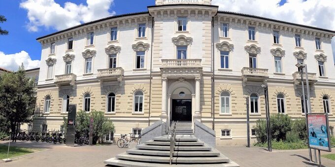 Tasse universitarie su del 25%: l'USI arriva a 5'000 franchi a semestre, la SUPSI a 1'000, ecco chi pagherà davvero di più