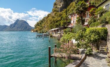 Gandria, il borgo di pescatori senza auto sul Ceresio: si arriva a piedi (gratis) lungo il Sentiero dell'olivo o in battello, e una giornata sul lago costa pochissimo