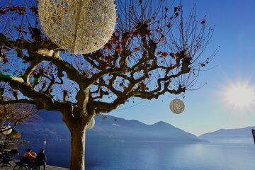 Ascona, il borgo da 11'000 franchi al metro quadro: cosa fare quest'estate sul lungolago più chic del Ticino (e quanto si spende davvero)