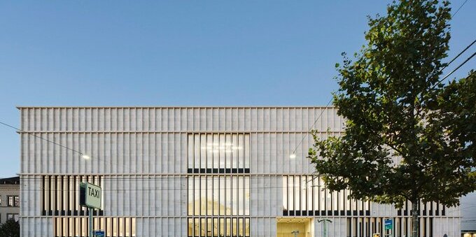 Premio Pritzker all'architetto Chipperfield: la sua firma sul Kunsthaus di Zurigo