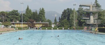 Carona, approvata la ristrutturazione del centro balneare. Ci sarà anche un villaggio glamping