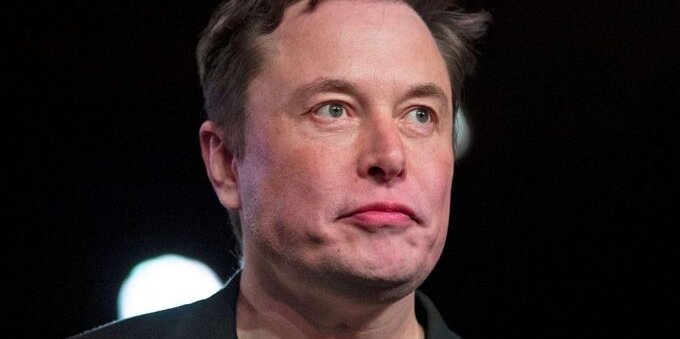 Elon Musk rinuncia al cda di Twitter. Ad annunciarlo il ceo del social network