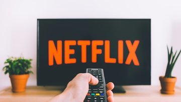 Netflix precipita in borsa. Vi spieghiamo tutte le ragioni