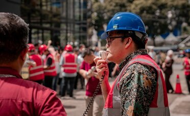 Canicola e lavoro: in Ticino tre iniziative per fermare per legge le attività sotto il sole. Cosa prevedono e chi paga le ore perse