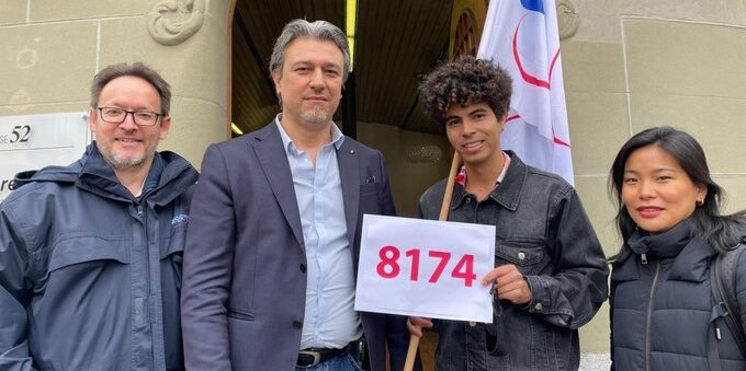 I parrucchieri vogliono la tredicesima: raccolte più di 8000 firme a sostegno della proposta