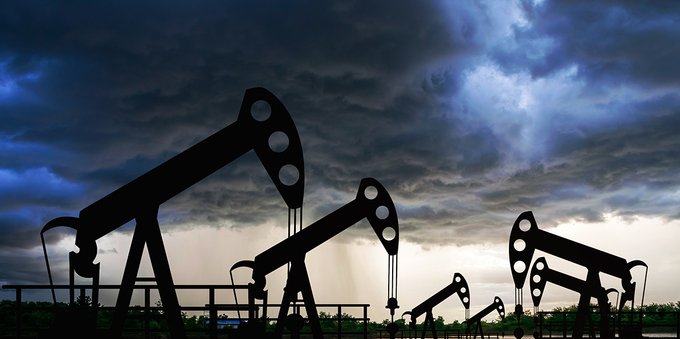 Avvio dei lavori in flessione per la Borsa svizzera. In calo anche il petrolio
