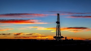 Apertura borse: SMI apre negativo ma poi recupera. Petrolio torna a salire