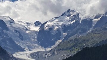 Caldo record in quota: zero gradi a 5.184 metri. E sulle Alpi le guide evitano i tracciati più a rischio