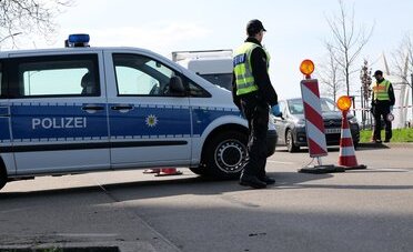 Bilaterali III, il Consiglio federale apre a una tassa d'ingresso anche per i lavoratori UE: cosa rischiano i frontalieri ticinesi