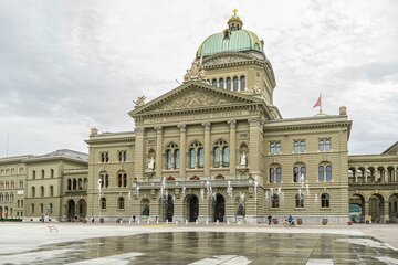 Swissmem, IVA al 9,1% per pagare AVS 13a e armée: il pacchetto in votazione unica e cosa costa al ticinese