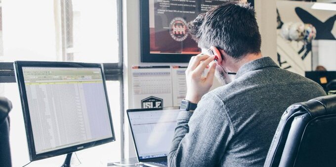 La Ethereum Foundation taglia il 40% del budget e licenzia 54 persone: cosa cambia per chi detiene Ether in Svizzera