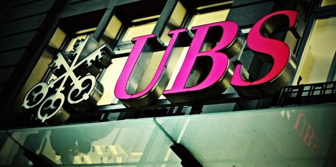 UBS, taglio di 4.000 posti di lavoro nel terzo trimestre 2023