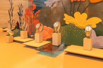 Royal Pop di Swatch e Audemars Piguet, code anche a Lugano: i 5 numeri della collaborazione (prezzo CHF, regole, resale)