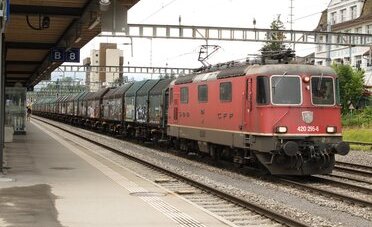 FFS Cargo, 40 posti tagliati in Ticino e quattro punti di servizio chiusi nel Mendrisiotto: cosa cambia dal 13 dicembre 2026 (e perché il governo è preoccupato)
