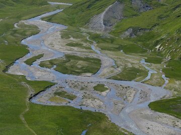 La Greina, l'altopiano che ha detto no alla diga: quanto costa davvero salirci dal Ticino (dai 15 CHF del bus agli 82 della notte in capanna)