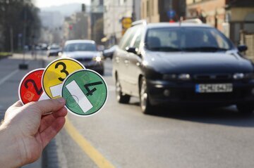 Restrizioni di accesso ai centri urbani: regole diverse nei Paesi. Le raccomandazioni del TCS