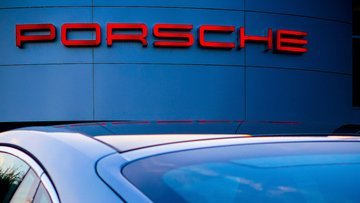 Porsche debutta in Borsa a Francoforte. Ma le quotazioni perdono già il 7%