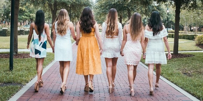 Parità salariale per le donne: manifestazione il 14 giugno in tutta la Svizzera