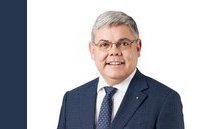 Luzerner Kantonalbank, Franz Grüter lascia il Consiglio di amministrazione