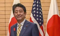 Giappone sotto shock: ucciso in un attentato l'ex premier Shinzo Abe 