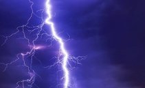 Swiss Re: il cambiamento climatico mette a rischio le assicurazioni