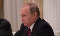 Ancora sanzioni contro la Russia in guerra: export vietato a 87 aziende