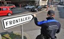 Crescono ancora i frontalieri attivi in Svizzera: chi sono e da dove provengono