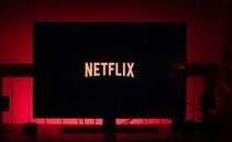 Azioni Netflix in profondo rosso. Musk affonda: "È inguardabile"